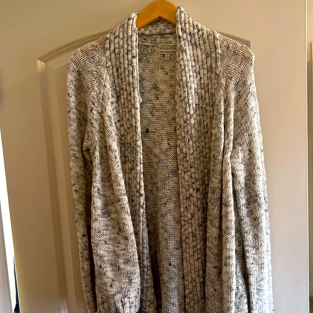 Calvin Klein Jeans Cardigan - Heathered, Soft and Perfect for Travel.